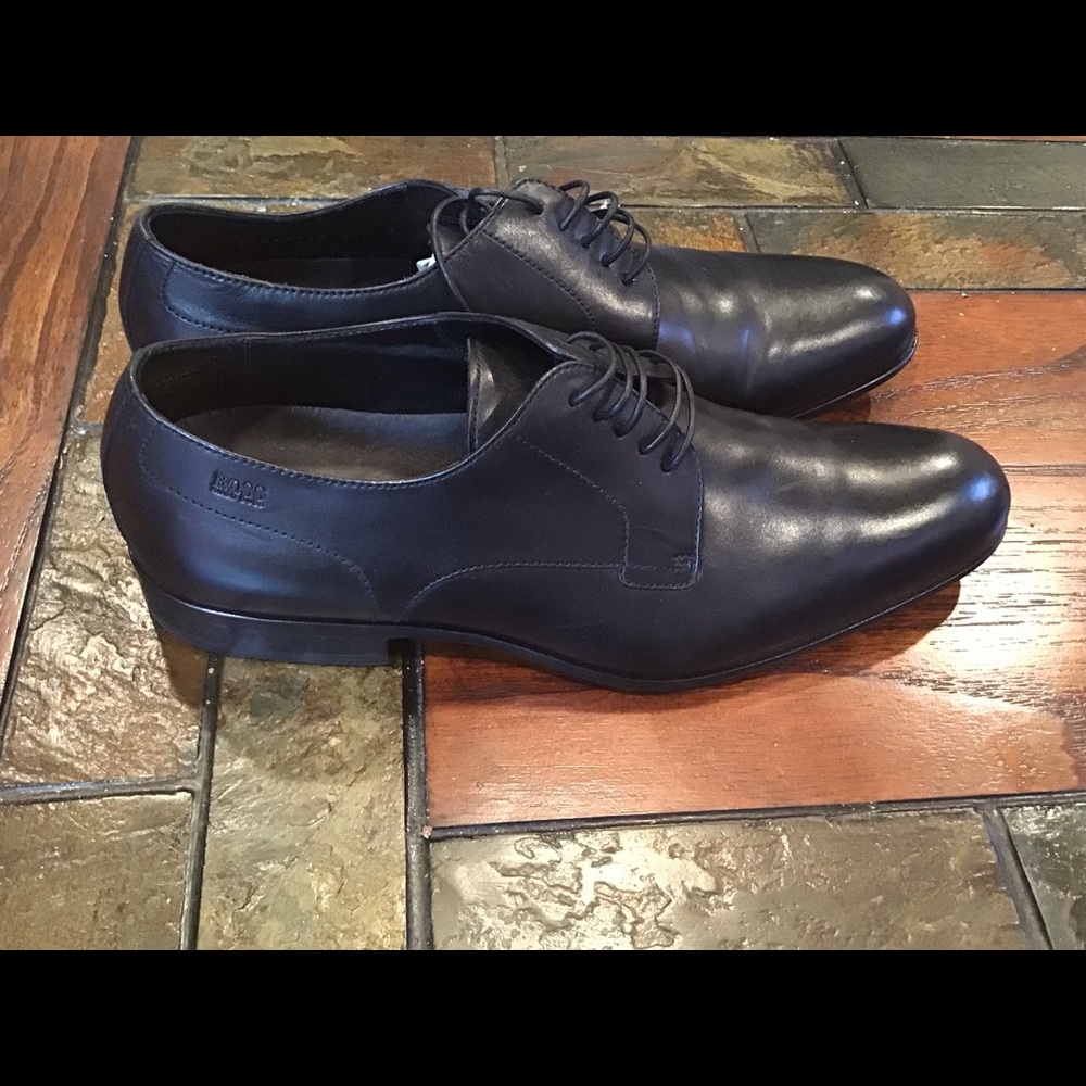 Shoe